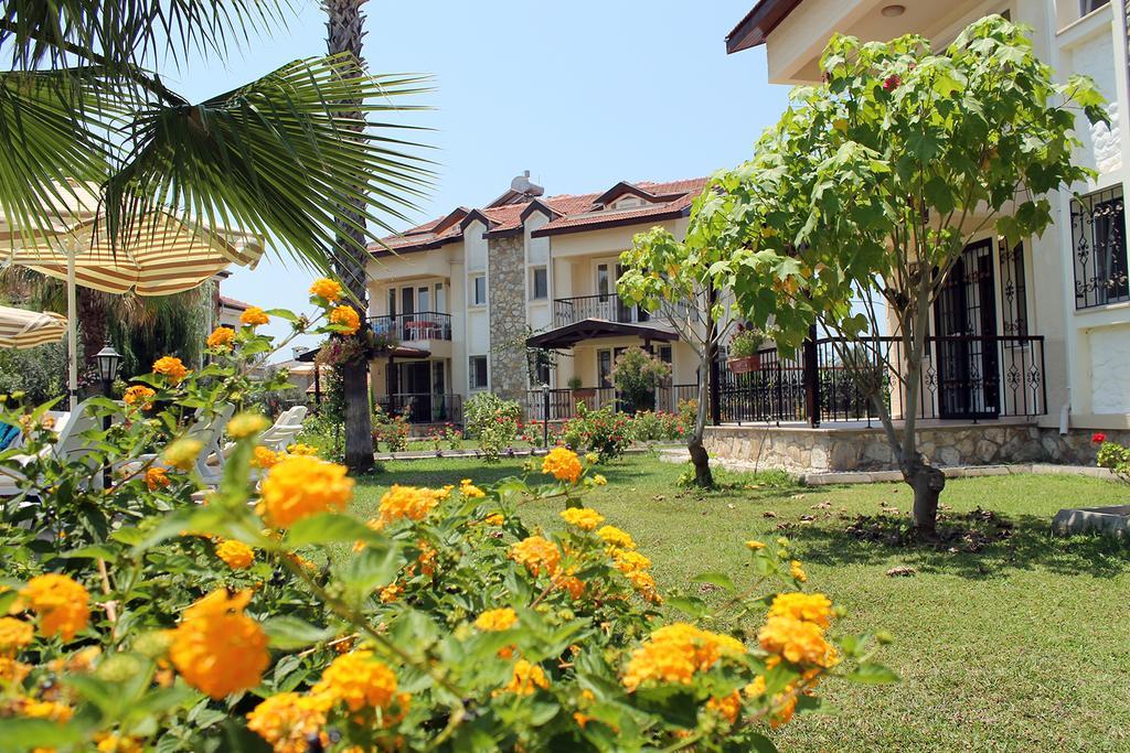 Lale Apartments Fethiye Buitenkant foto