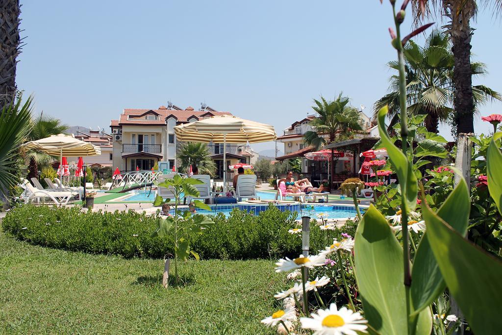 Lale Apartments Fethiye Buitenkant foto