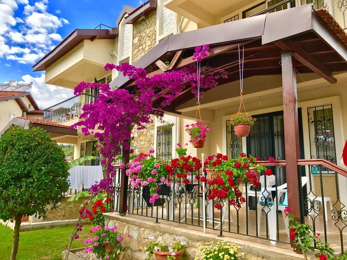Lale Apartments Fethiye Buitenkant foto