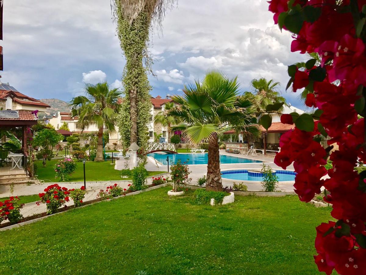 Lale Apartments Fethiye Buitenkant foto