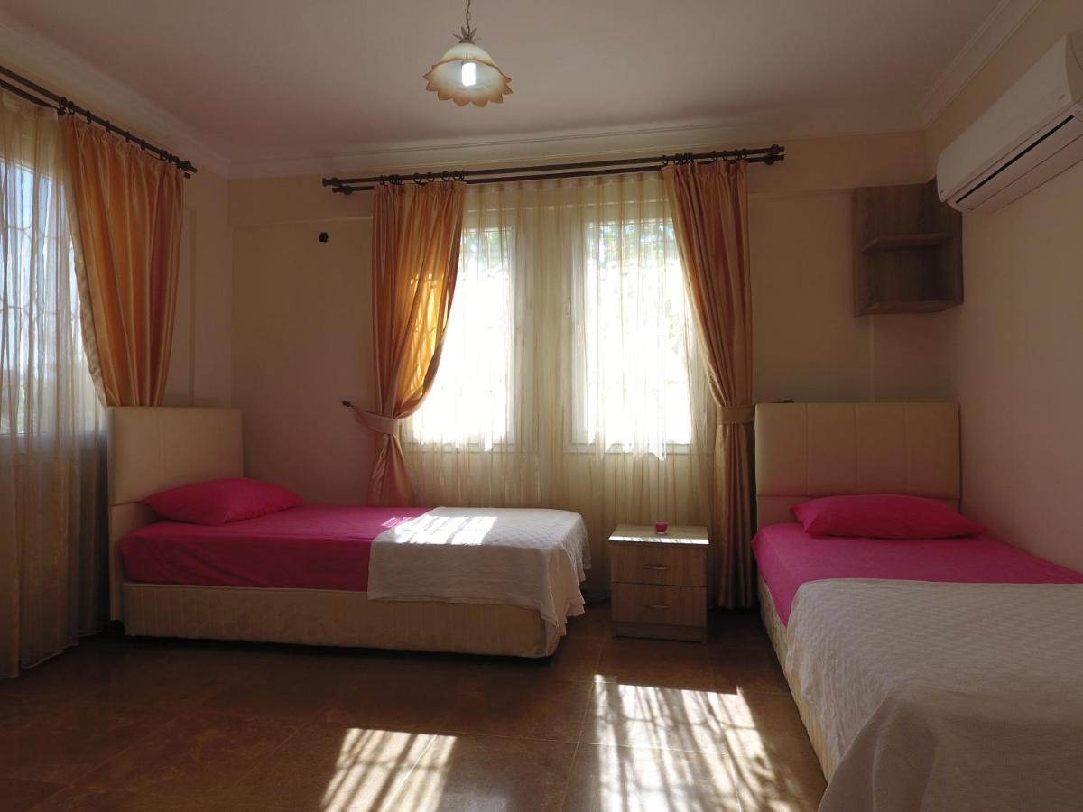 Lale Apartments Fethiye Buitenkant foto
