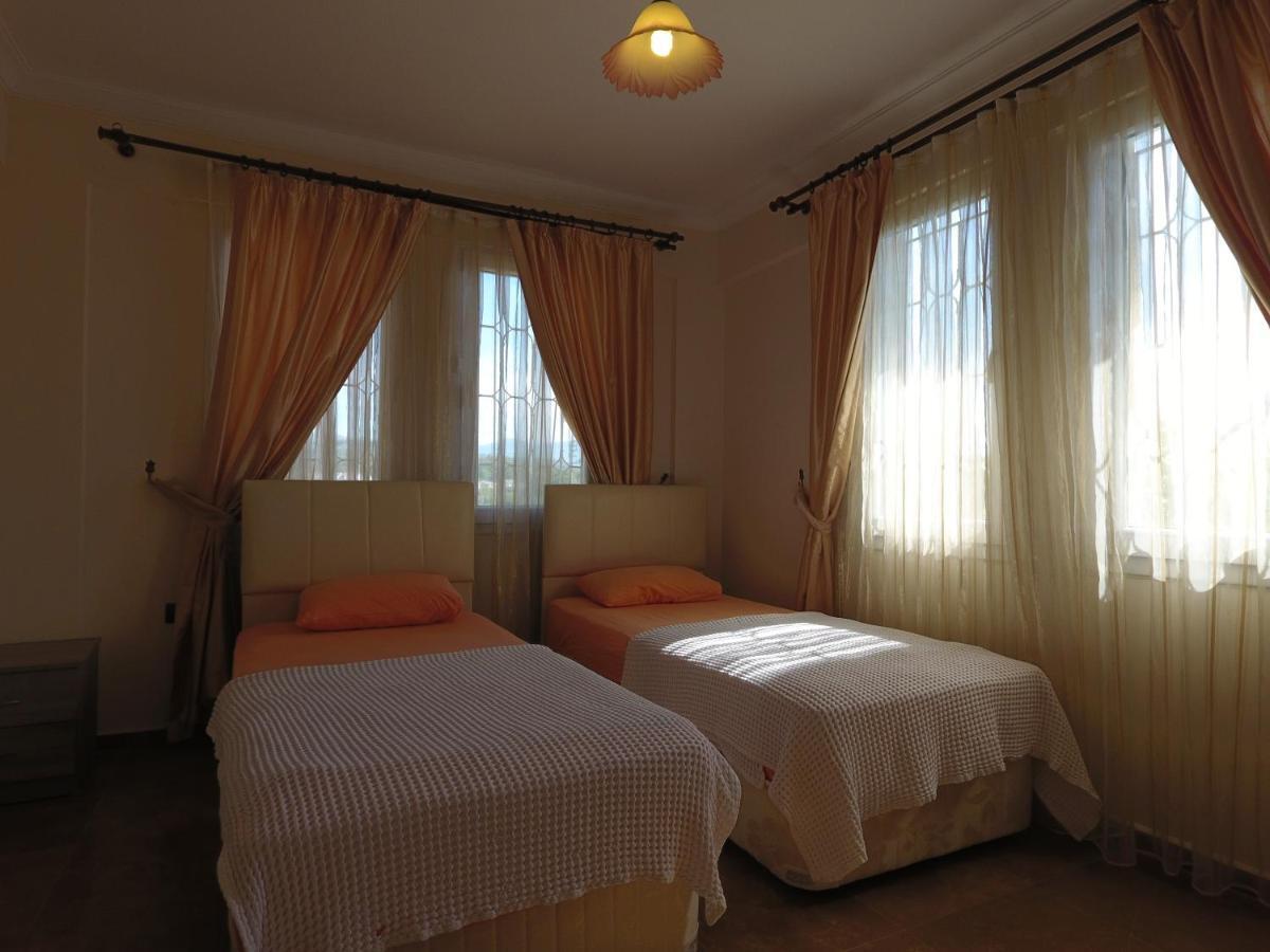 Lale Apartments Fethiye Buitenkant foto